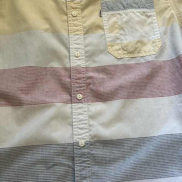 Levi's Red and Yellow Casual Button Down Shirt - Picture 2 of 8